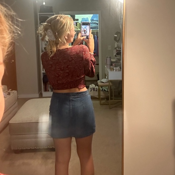 Paisley smocked Crop top - Picture 4 of 8